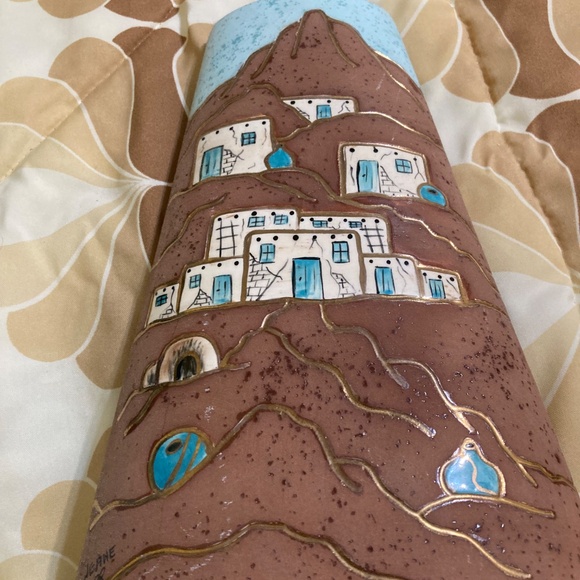 Signed pottery piece - Picture 3 of 5